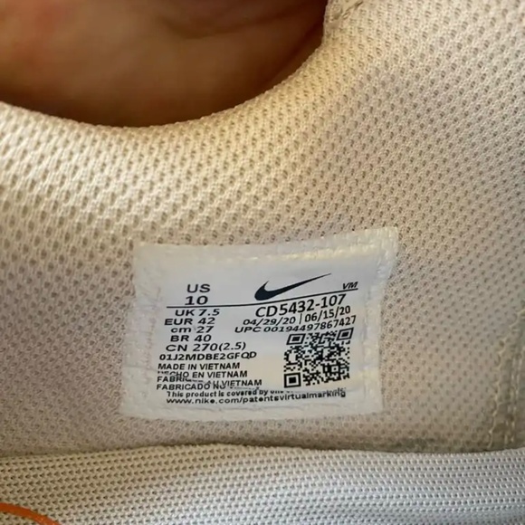 Nike Air Max Sneakers - size 10 - Picture 4 of 4